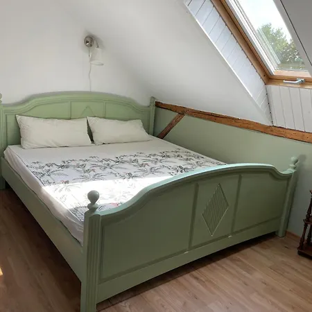 Apartament Dachwohnung In Charmanter Stadtvilla In Wunstorf